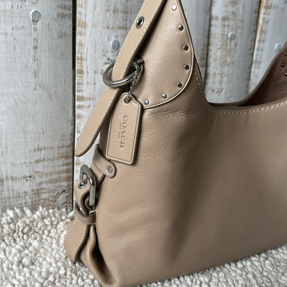 Coach Cargo Leather Shoulder Bag Purse Pebble New NWT - Picture 2 of 9